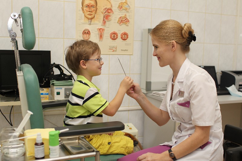 Признаки и лечение гайморита у детей